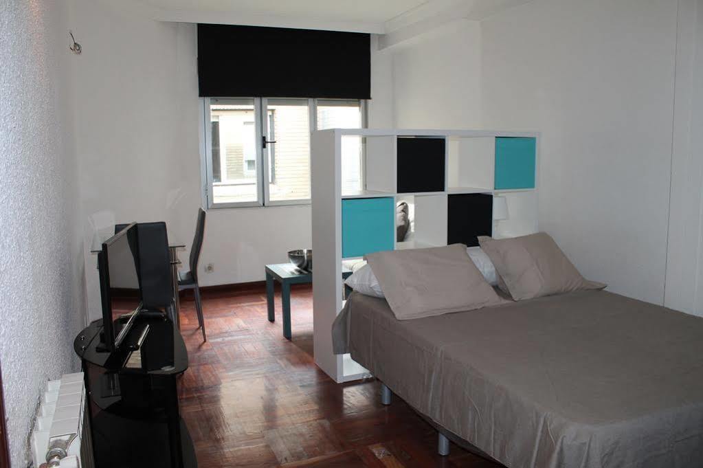 Apartamentos Rialto Madrid Esterno foto